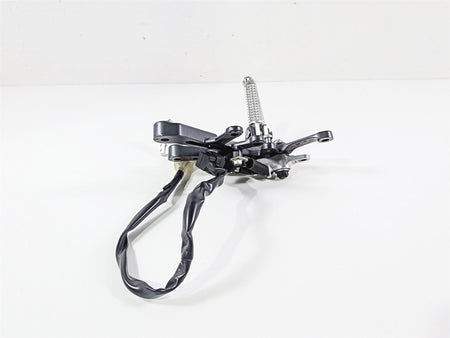 2023 Yamaha MT10 MTN1000 Right Front Footpeg & Brake Pedal B67-27443-10-00 {{ shop.shopifyCountryName }} - Mototech271