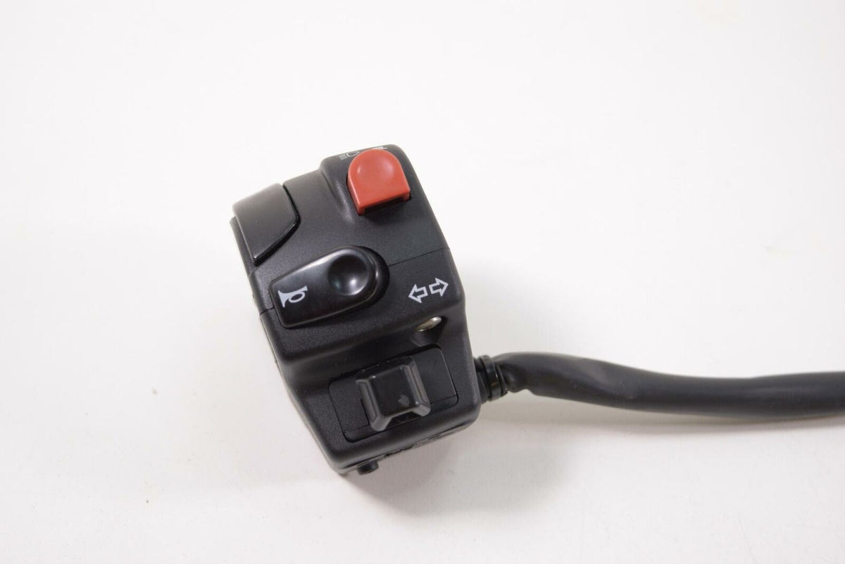 2008 Aprilia RSV2 RSV1000 R Left Control Switch Light Horn AP8127365 {{ shop.shopifyCountryName }} - Mototech271