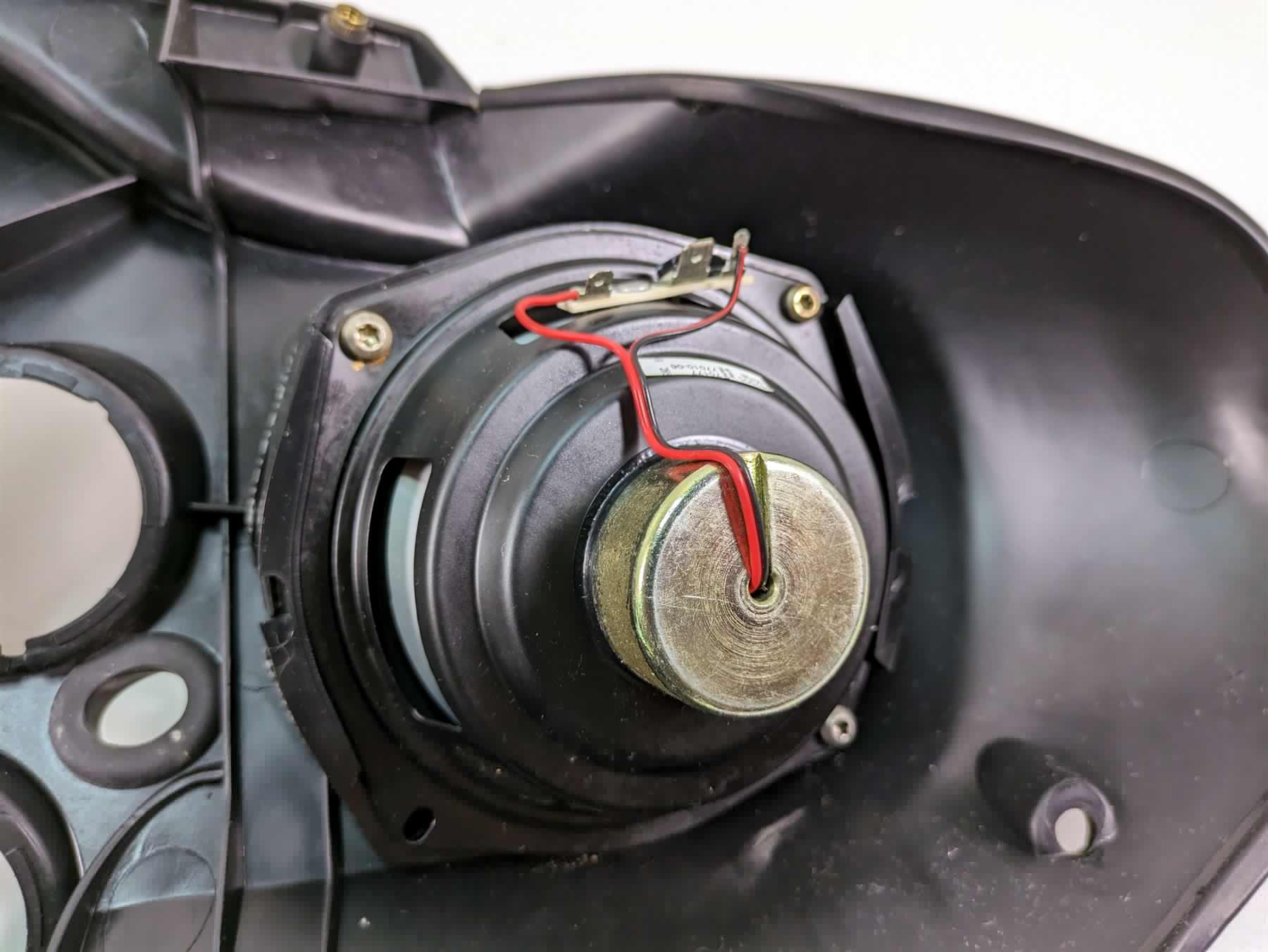 2006 Harley Touring FLHTCUI Electra Glide Inner Fairing & Speaker 58497-96B {{ shop.shopifyCountryName }} - Mototech271