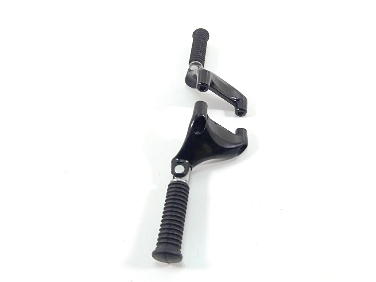 2005 Harley Sportster XL1200 C Rear Passenger Foot Peg Set 49314-04 49315-04 {{ shop.shopifyCountryName }} - Mototech271