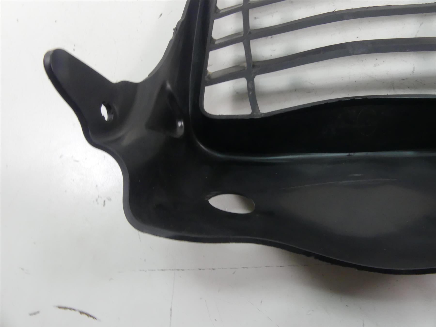2018 Indian Scout Sixty Radiator Cover Fairing Shroud 5451861 {{ shop.shopifyCountryName }} - Mototech271