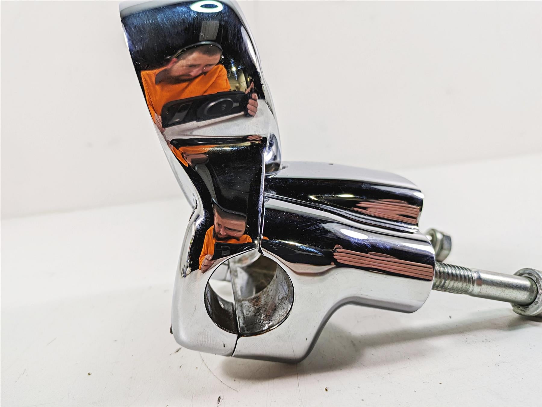2009 Harley Dyna FXDFSE CVO Fat Bob Handlebar Riser Holder - Read 56274-09 {{ shop.shopifyCountryName }} - Mototech271