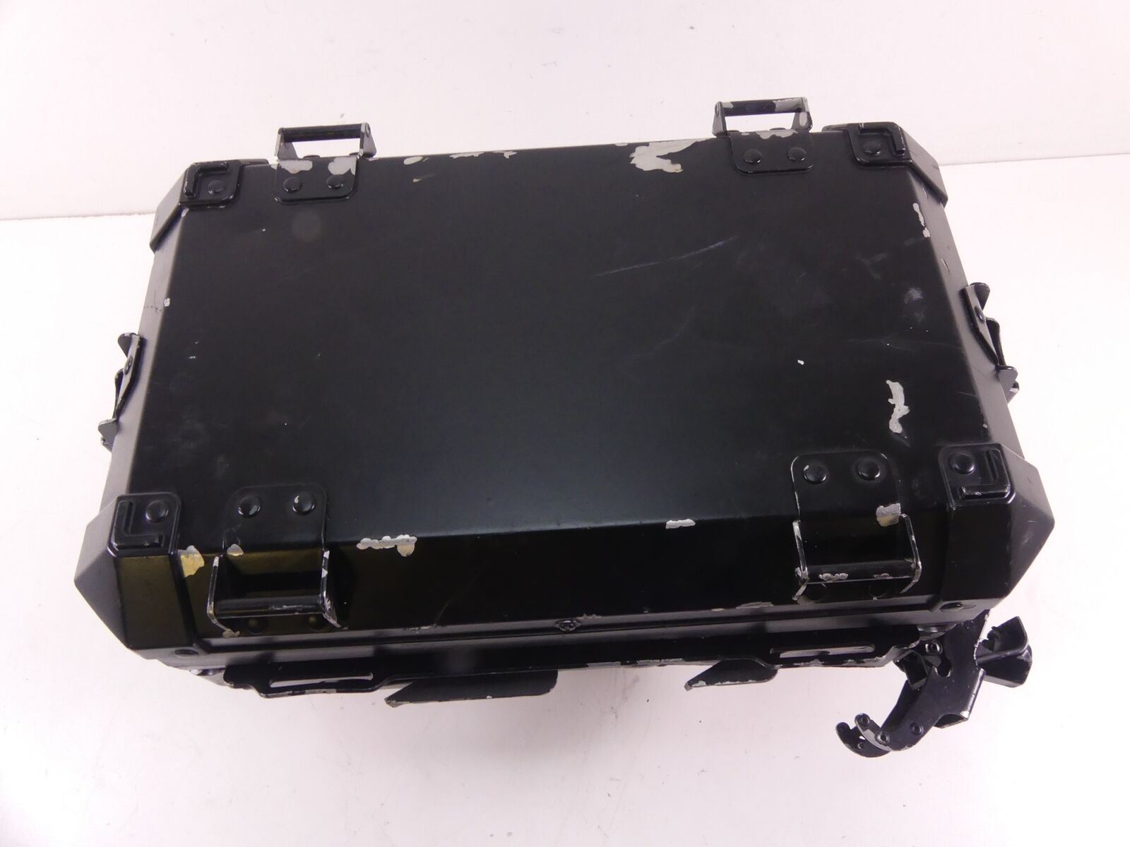 2010 BMW R1200GS Adventure K255 Left Saddlebag Saddle Bag Case 77418566457 {{ shop.shopifyCountryName }} - Mototech271