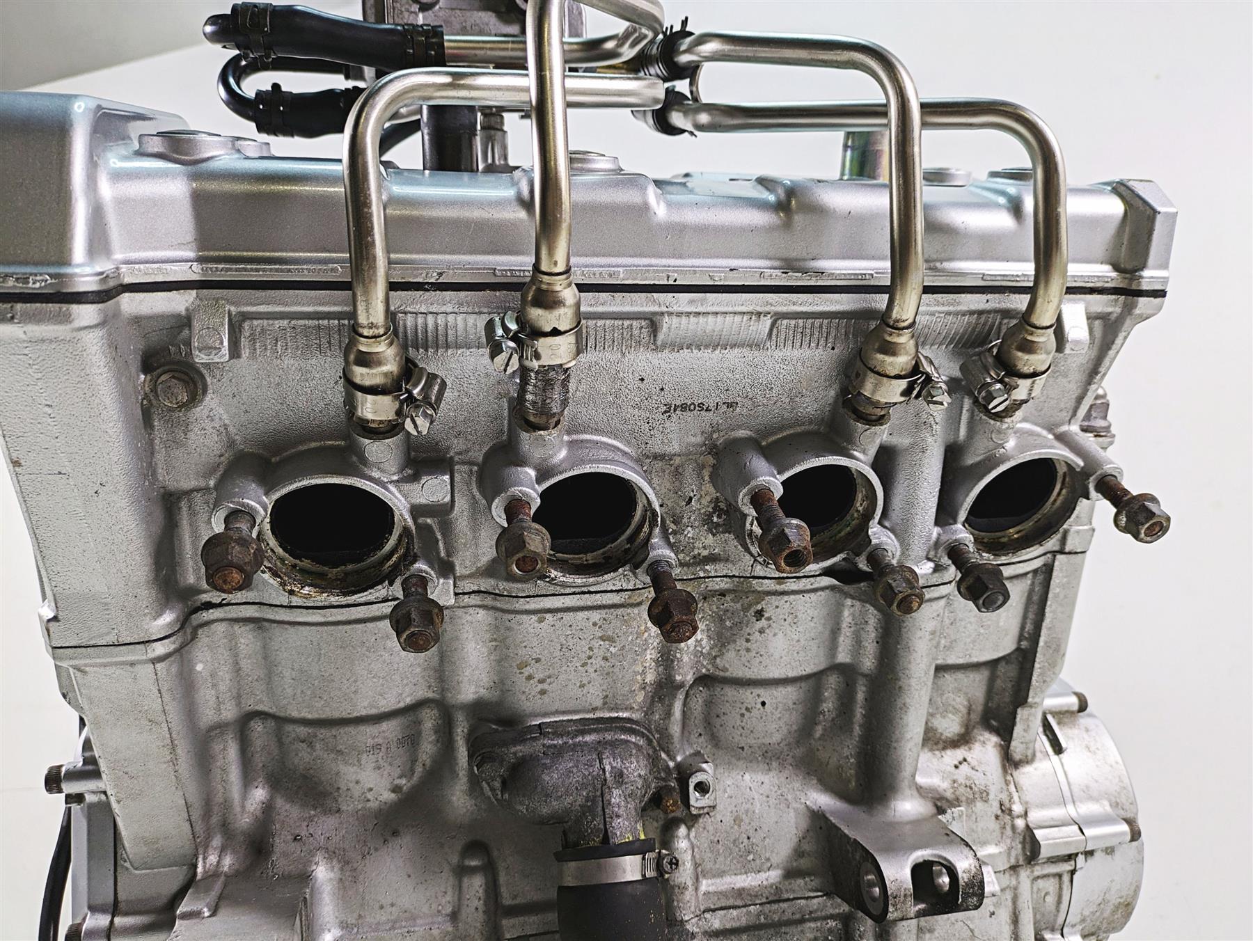 2002 Yamaha FZ1 FZS1000 Fazer Running Engine Motor - 11k Video 5LV-15100-09-00 {{ shop.shopifyCountryName }} - Mototech271