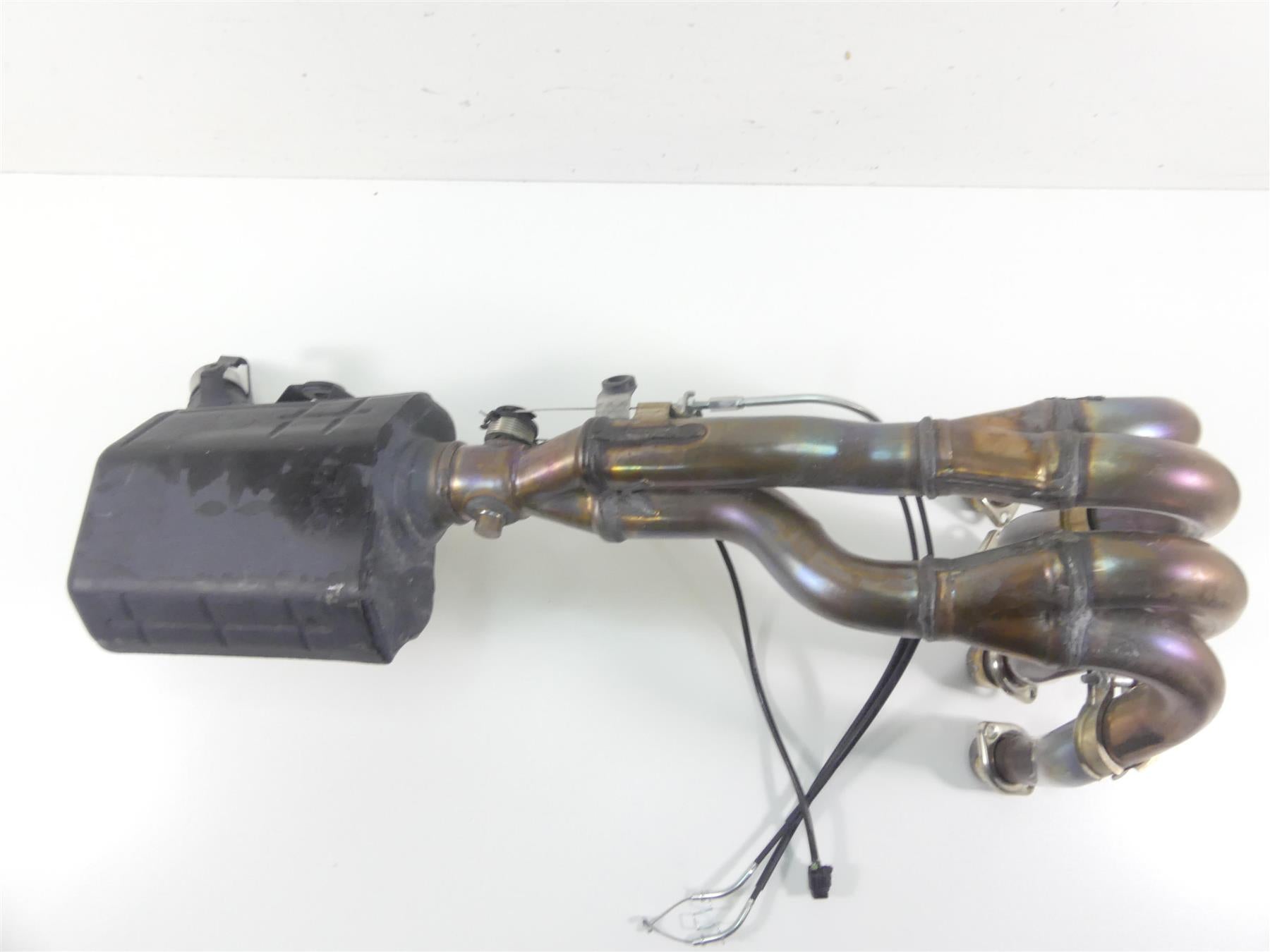 2022 Suzuki GSXR750 Exhaust Header Manifold Pipe 14100-15J00 {{ shop.shopifyCountryName }} - Mototech271