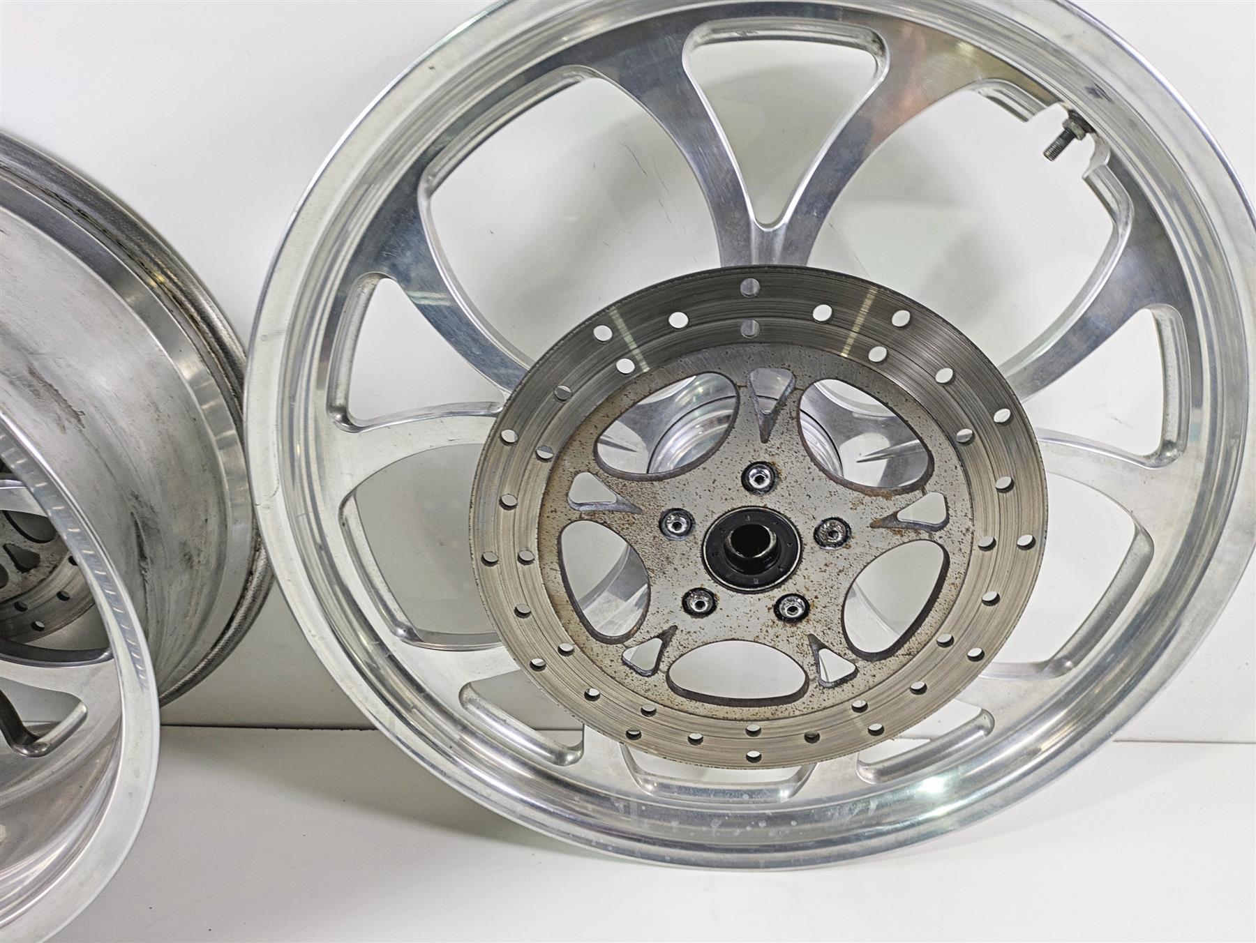2002 Big Dog Pitbull Front 22" Rear 18" Aluminum Wheel Rim & Belt Pulley Set {{ shop.shopifyCountryName }} - Mototech271