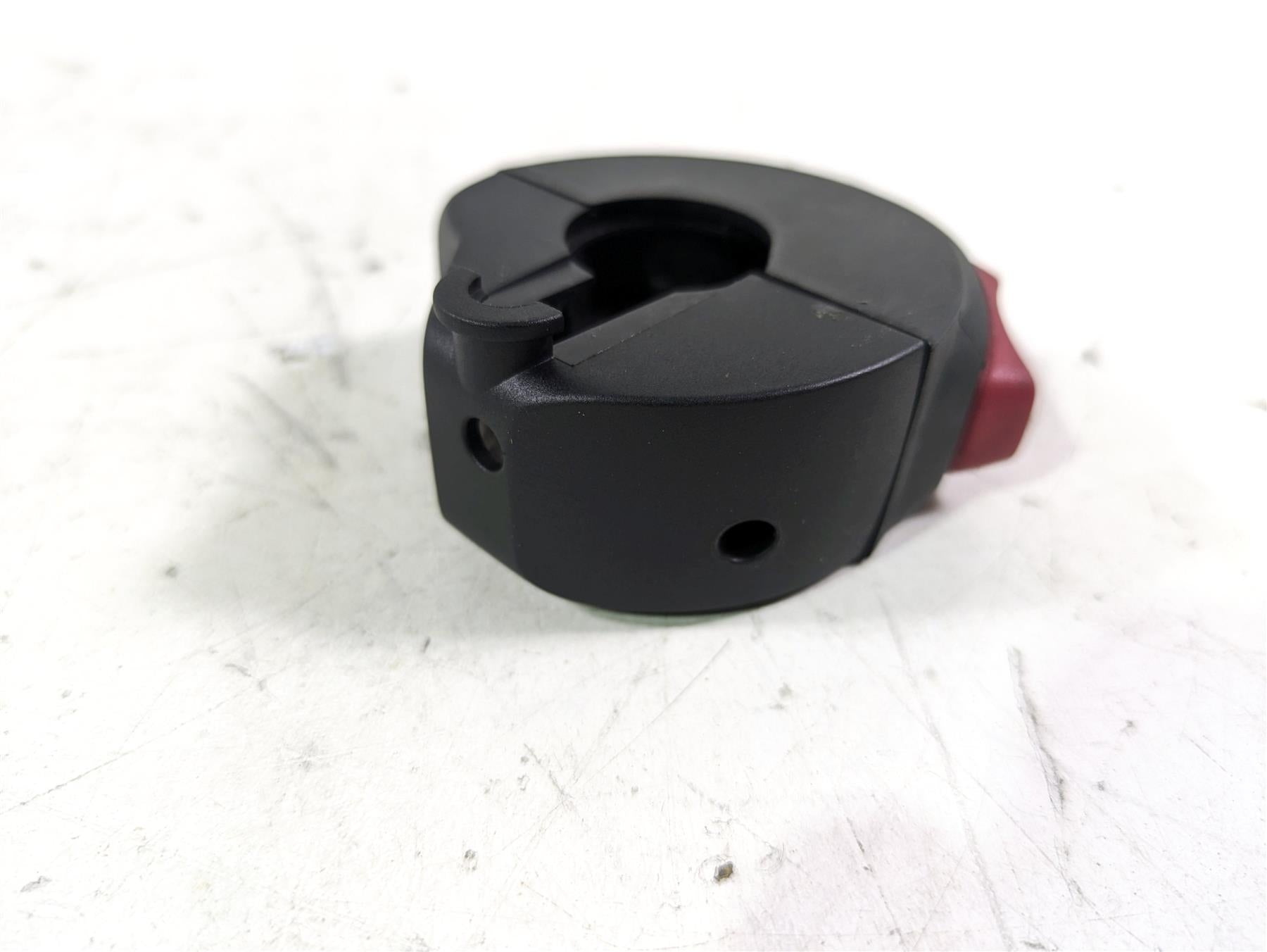 2022 BMW R1250 RT K052 Right Hand Start Stop Control Switch 61318394468 {{ shop.shopifyCountryName }} - Mototech271