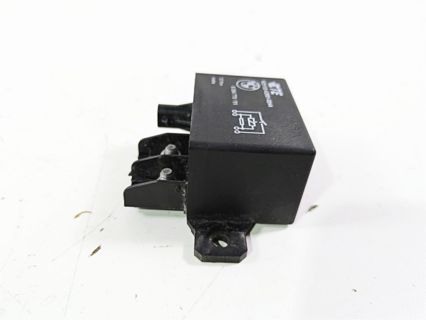 2018 BMW R1200GS GSW K50 Engine Starter Relay 61368354778 {{ shop.shopifyCountryName }} - Mototech271