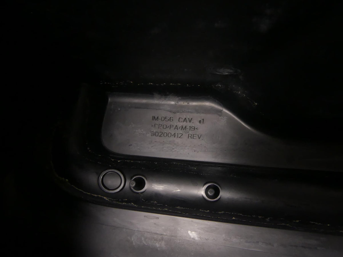 2014 Harley Touring FLHTK Electra Glide Right Saddle Bag Saddlebag 90200412 {{ shop.shopifyCountryName }} - Mototech271