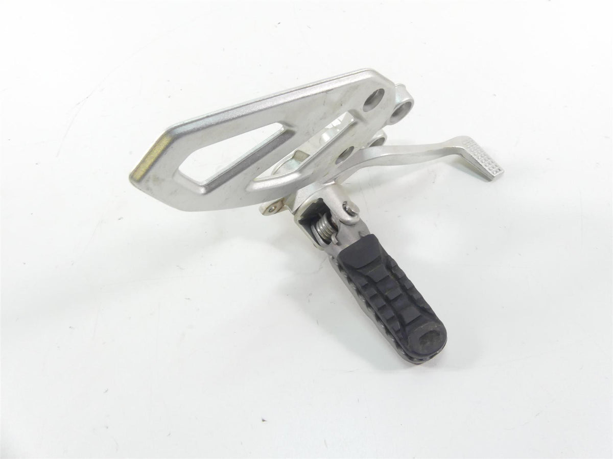 2016 BMW S1000XR K49 Right Front Rider Driver Footpeg & Brake Pedal 46718553836 {{ shop.shopifyCountryName }} - Mototech271