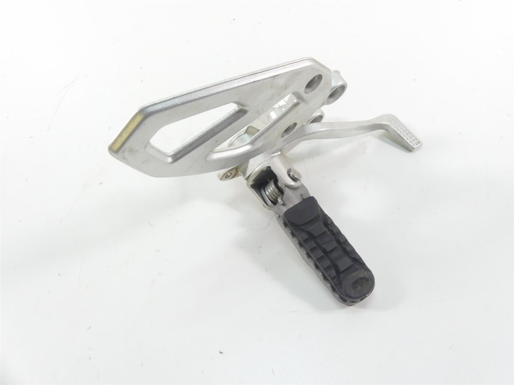 2016 BMW S1000XR K49 Right Front Rider Driver Footpeg & Brake Pedal 46718553836 {{ shop.shopifyCountryName }} - Mototech271