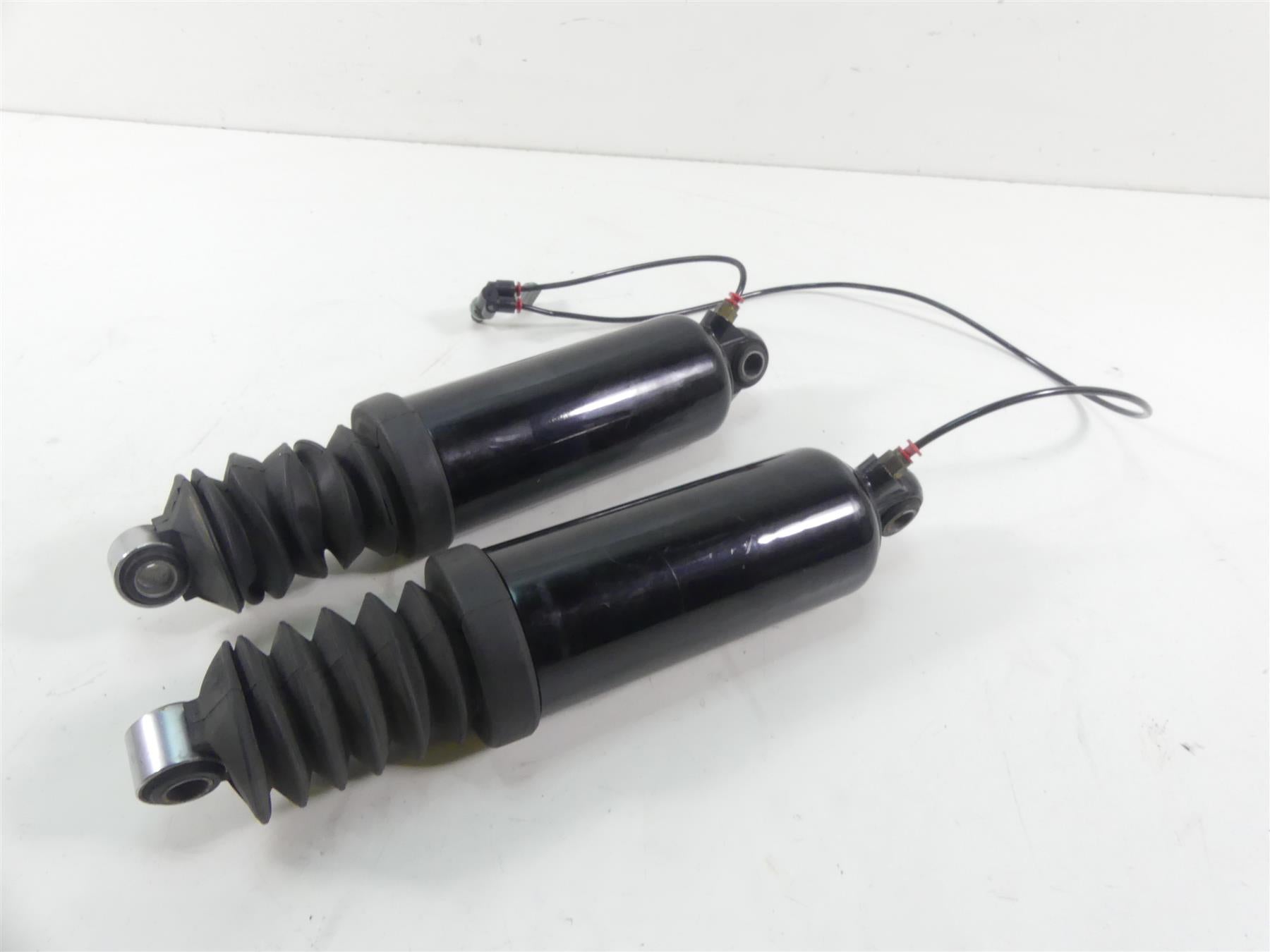 2010 Harley Touring FLHX Street Glide 12" Rear Air Shock Damper Set 54662-09 {{ shop.shopifyCountryName }} - Mototech271