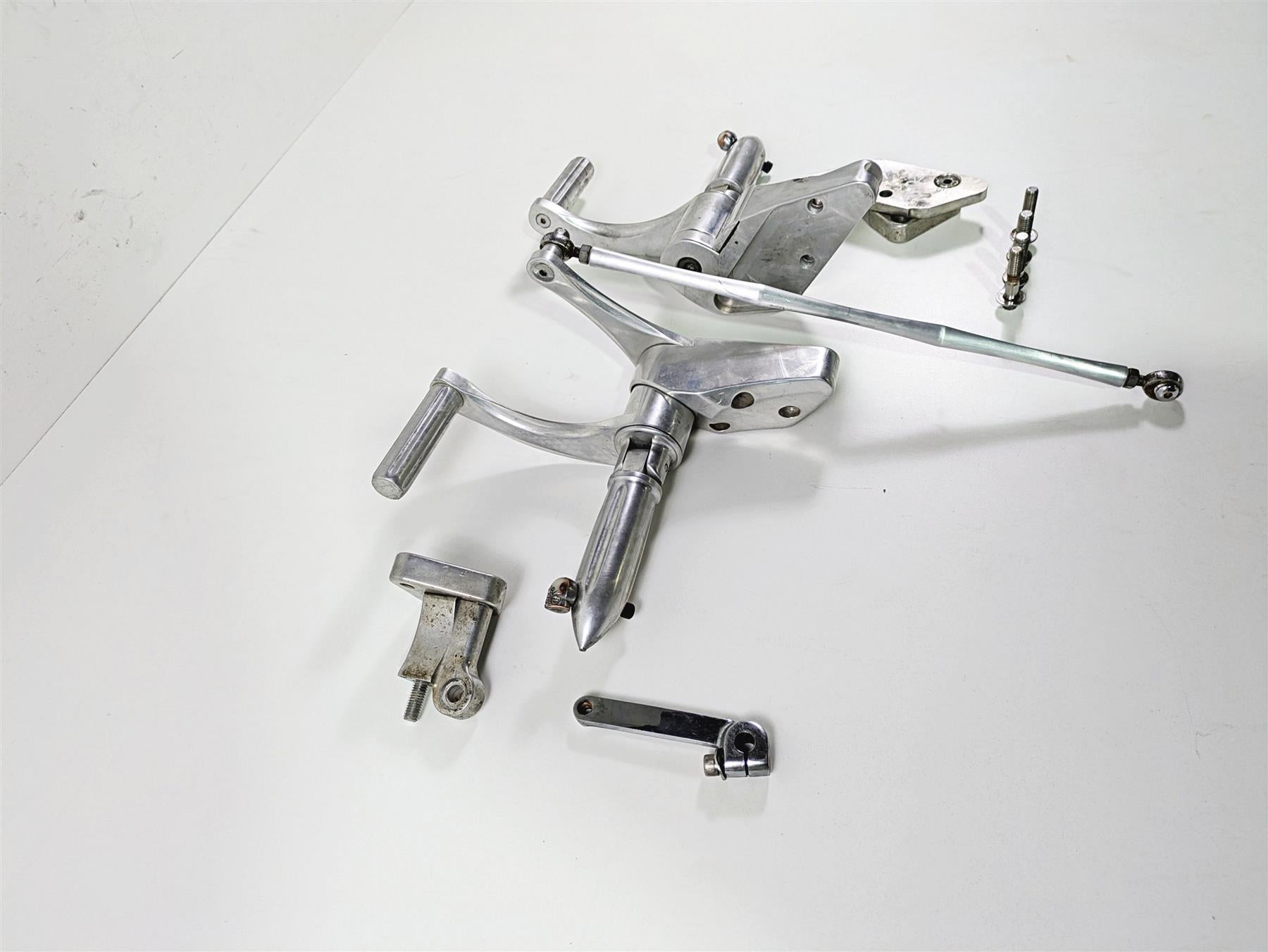 2004 Big Dog Chopper Left Right Footpeg Lever Pedals 162-000001-02 162-000002-02 {{ shop.shopifyCountryName }} - Mototech271