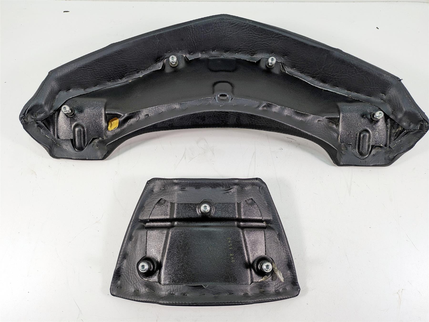 2011 Victory Cross Country Trunk Backrest Passenger Pillow 2684423 {{ shop.shopifyCountryName }} - Mototech271