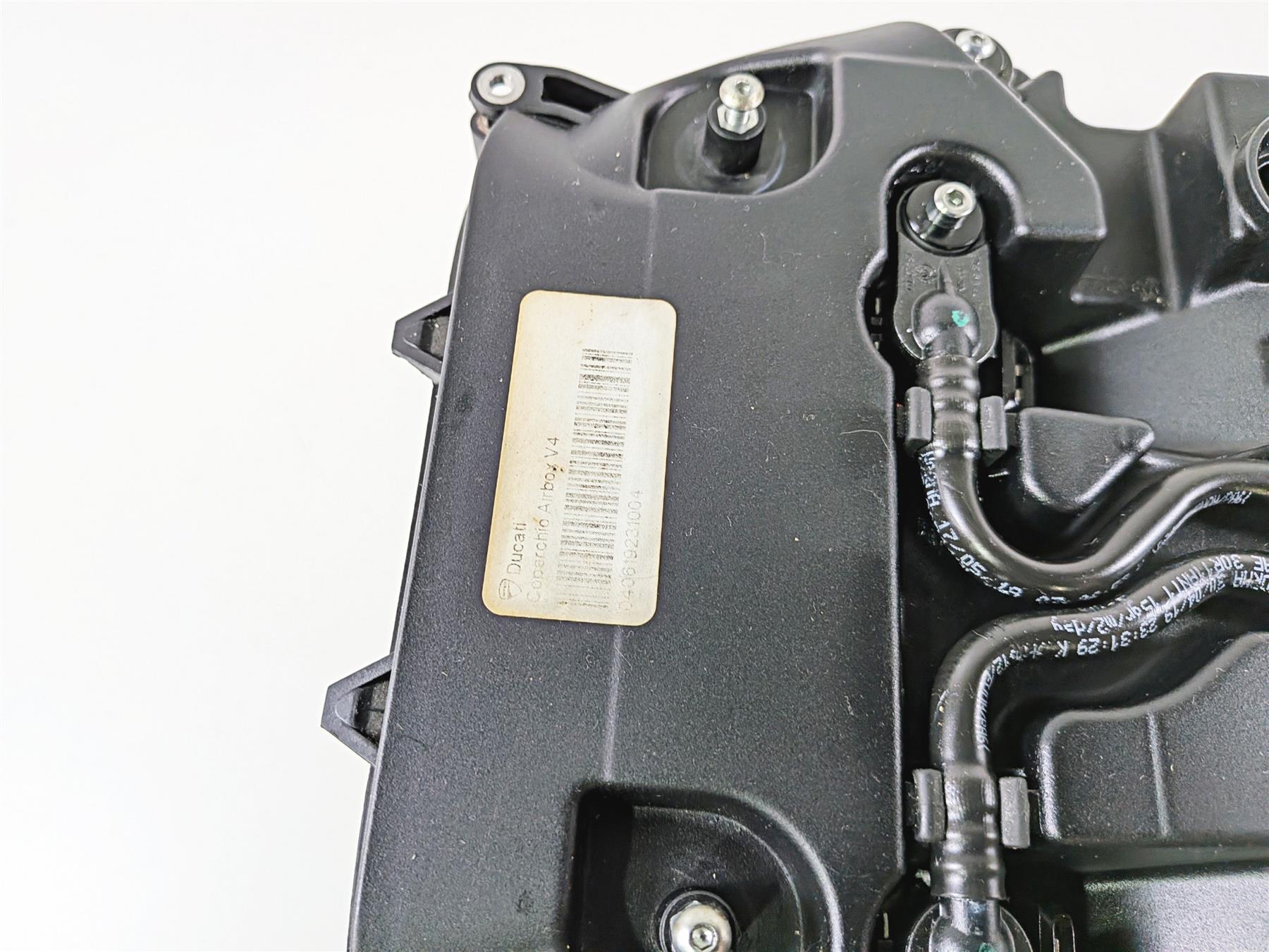 2019 Ducati Panigale V4S V4 S Corse Throttle Body Air Box Injector Set 28221213B {{ shop.shopifyCountryName }} - Mototech271