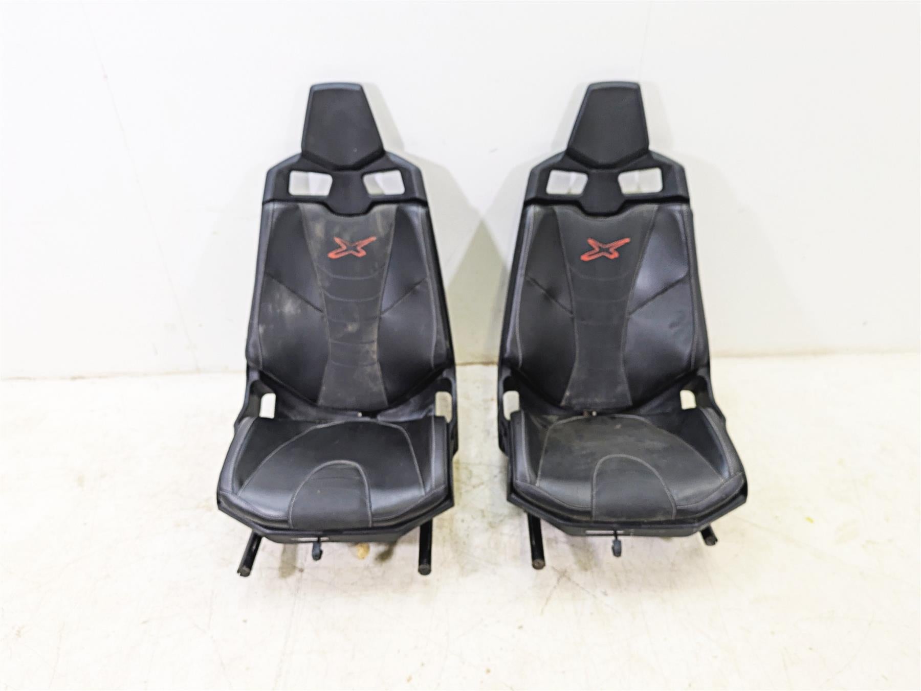2018 Can Am Maverick X3 XRC Turbo R Driver Passenger Seat Set 708002065 {{ shop.shopifyCountryName }} - Mototech271