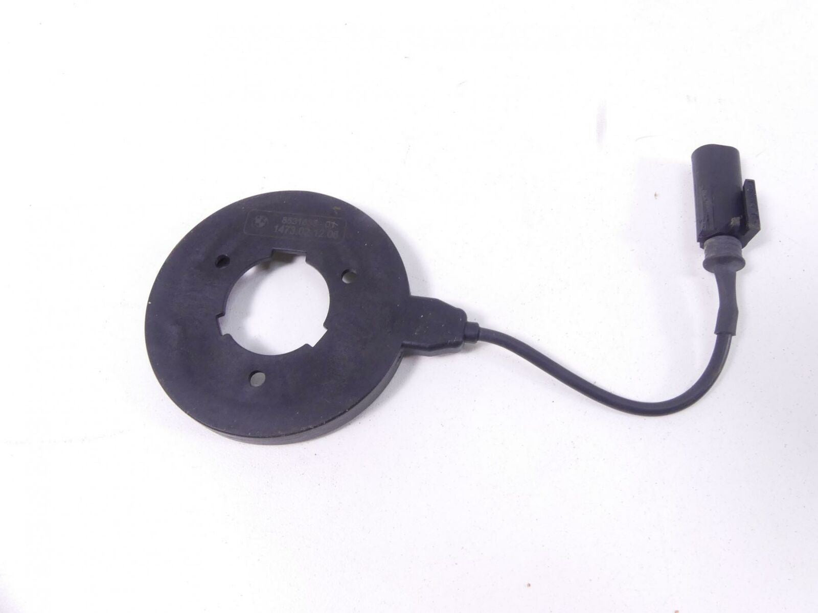 2017 BMW R1200 RT RTW K52 Imobilizer Ring Key Antenna 66128531633 {{ shop.shopifyCountryName }} - Mototech271