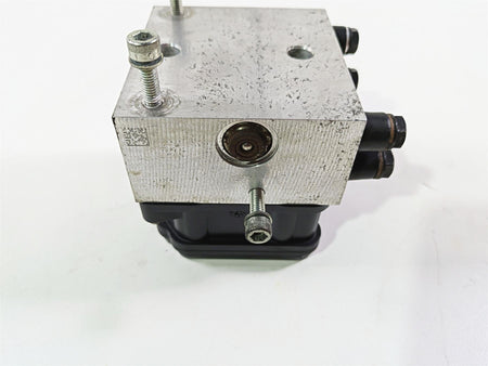 2010 Harley Touring FLHTK Electra Glide Abs Brake Pump Unit Module 40601-08A {{ shop.shopifyCountryName }} - Mototech271