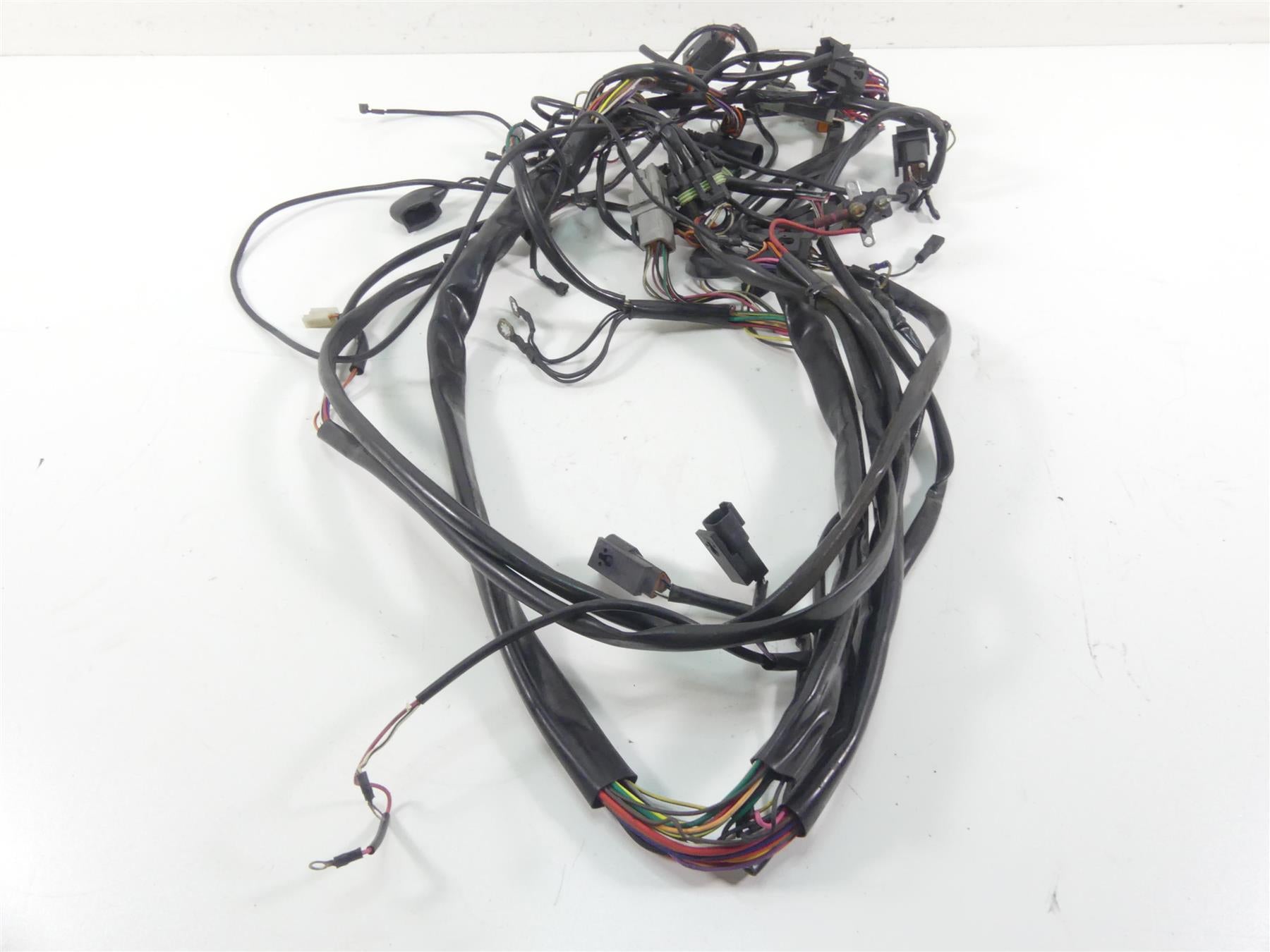 1995 Harley Touring FLHTCU Electra Glide Main Wiring Harness - No Cut 70985-94 {{ shop.shopifyCountryName }} - Mototech271