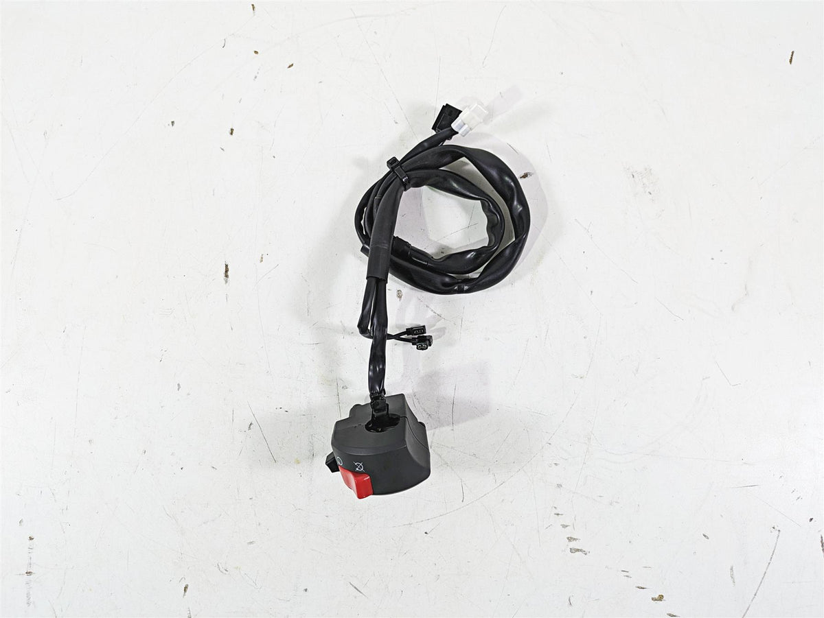 2021 Yamaha Tenere 700 XTZ7 Right Hand Control Switch BW3-83963-00-00 {{ shop.shopifyCountryName }} - Mototech271