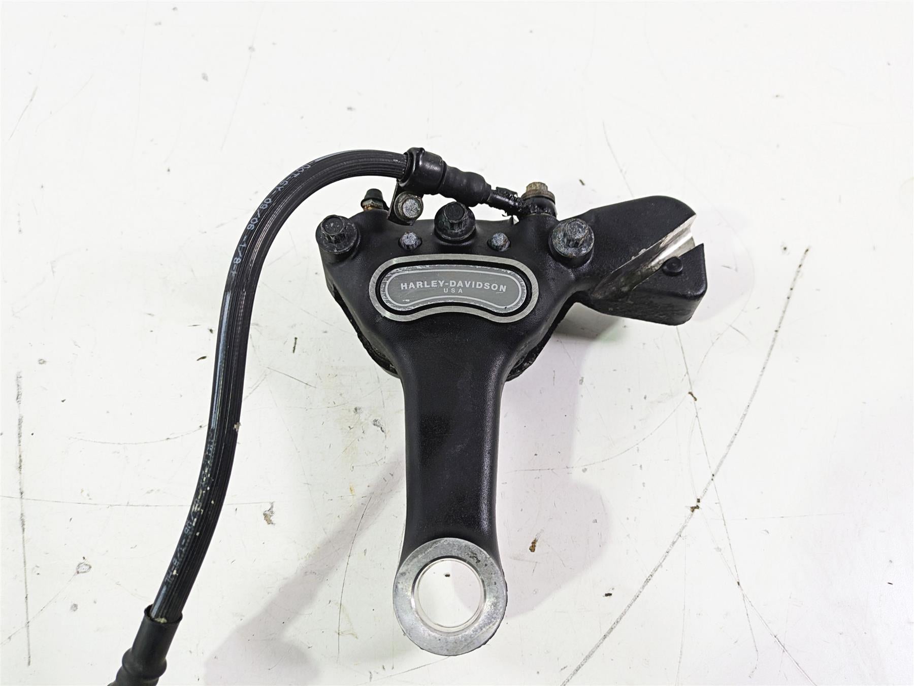 2007 Harley FXDWG Dyna Wide Glide Rear Brake Caliper + Line 44017-06 {{ shop.shopifyCountryName }} - Mototech271