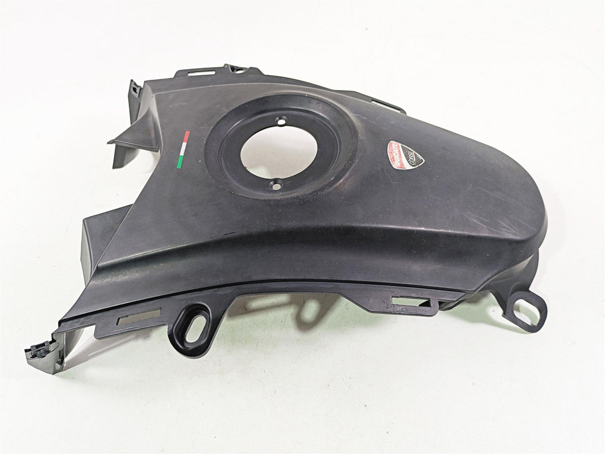 2013 Ducati Hypermotard 821 SP Center Fuel Tank Fairing Cover 48015671B {{ shop.shopifyCountryName }} - Mototech271