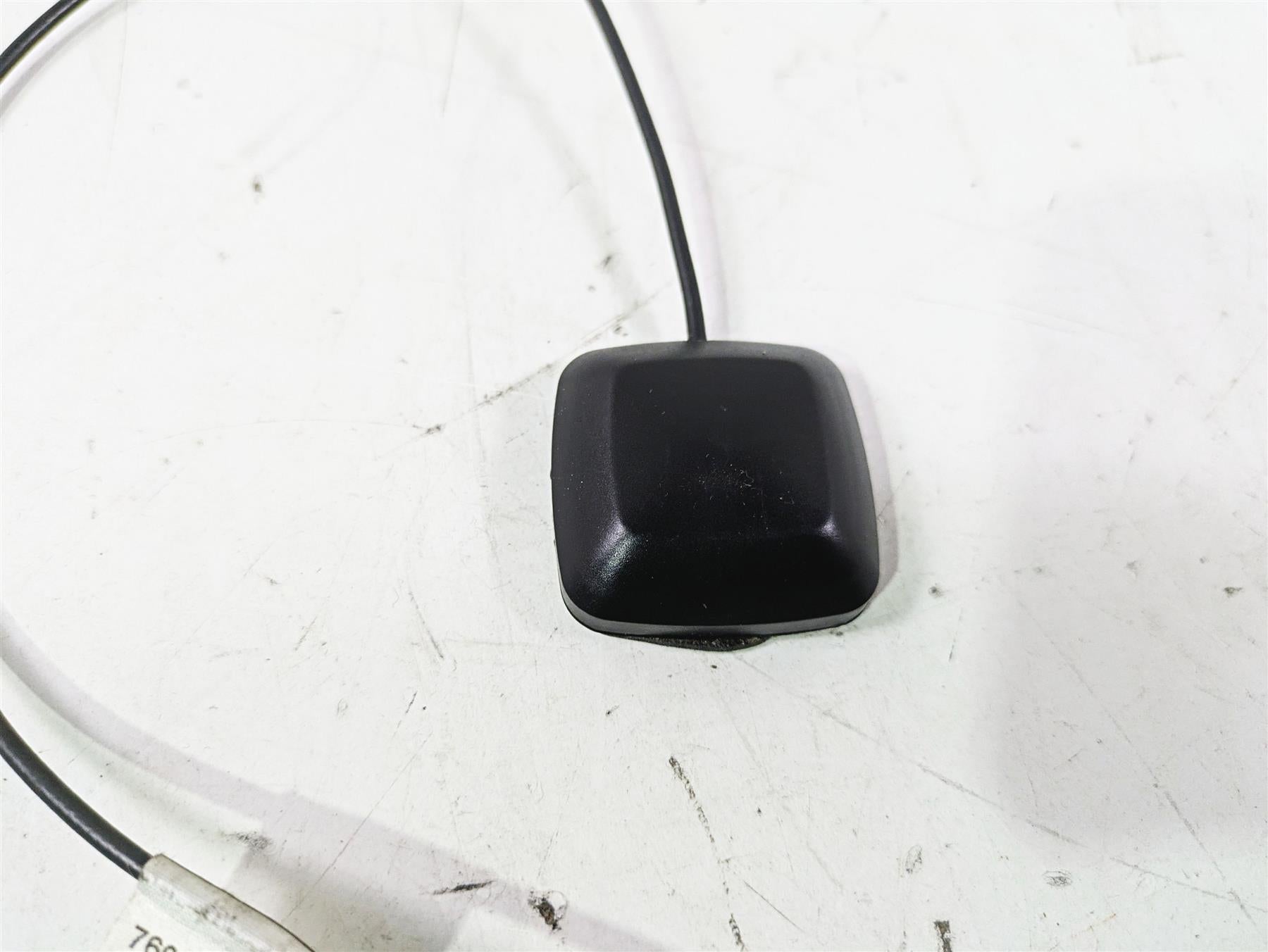 2015 Harley Touring FLHTKL E -Glide Low Gps Antenna Wiring 76000222 {{ shop.shopifyCountryName }} - Mototech271
