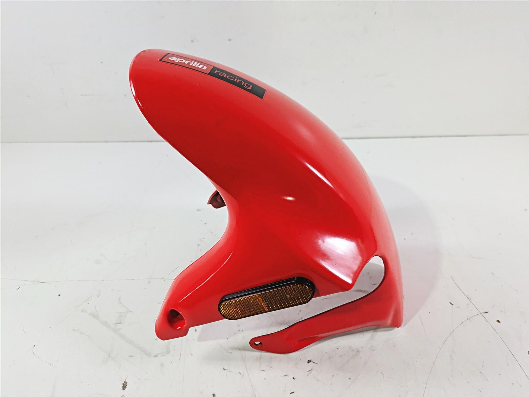 2008 Aprilia RSVR 1000 Factory Front Fender Red AP8156325 {{ shop.shopifyCountryName }} - Mototech271