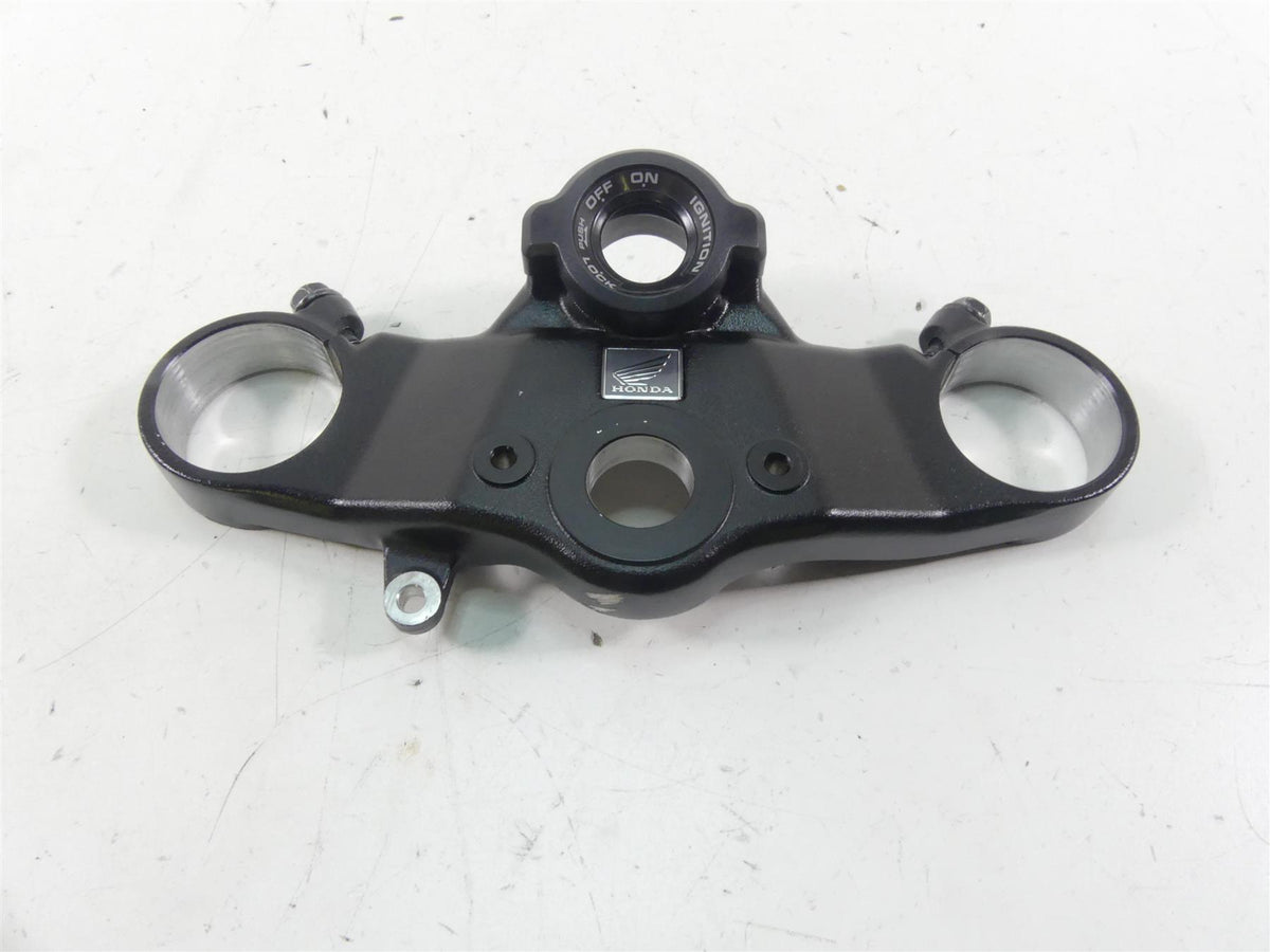 2021 Honda CBR600RR Upper Triple Tree Steering Clamp 53300-MJC-A00 {{ shop.shopifyCountryName }} - Mototech271