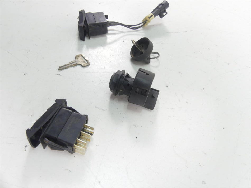 2021 Polaris RZR XP 1000 EPS Ignition Awd Lights Switch & Key Set 4016058 {{ shop.shopifyCountryName }} - Mototech271