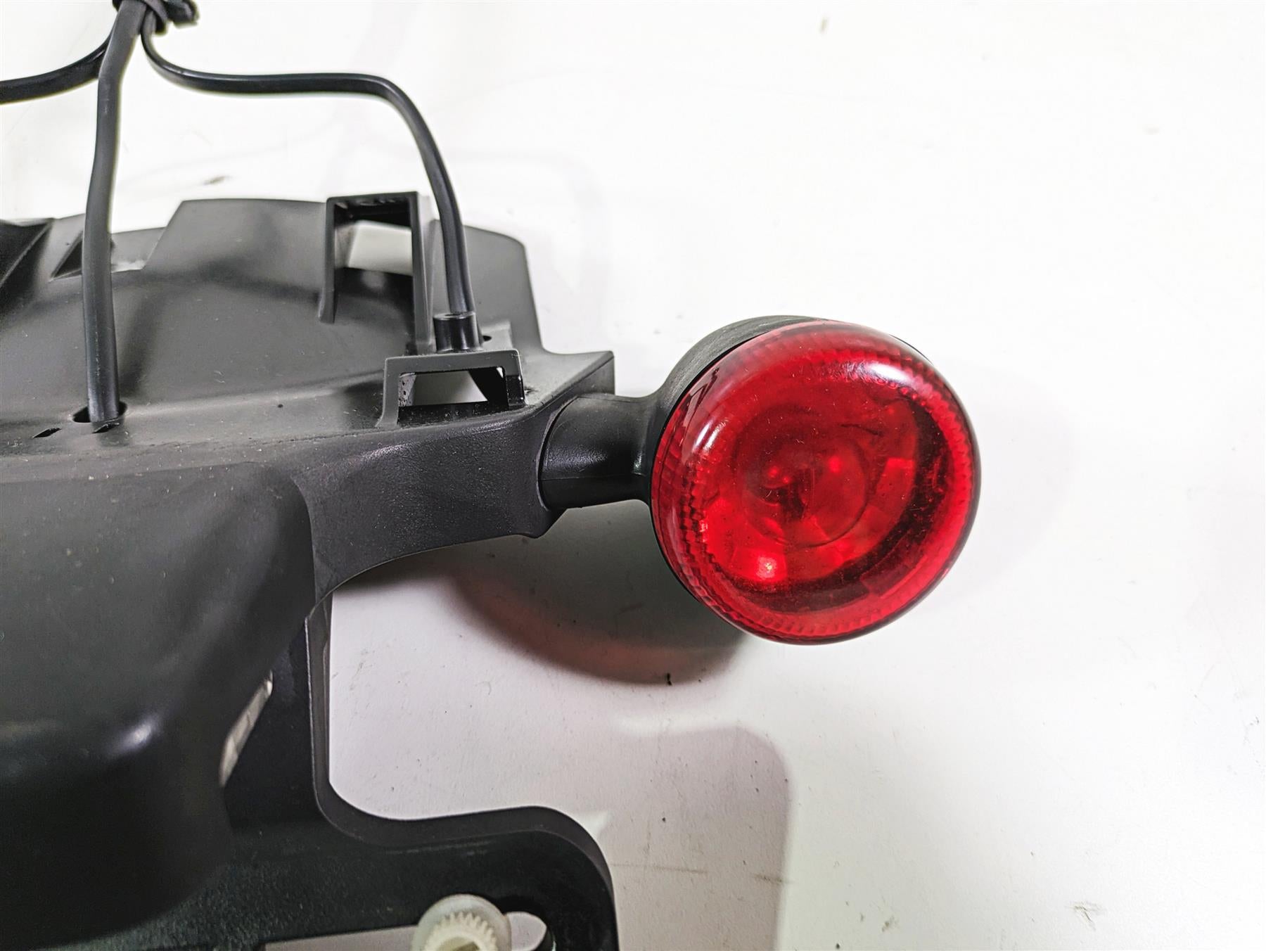 2013 Harley VRSCDX Night Rod Sp License Plate Holder & Blinkers 67900048 {{ shop.shopifyCountryName }} - Mototech271