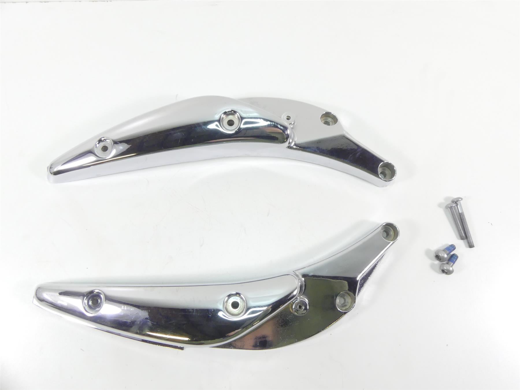 2007 Suzuki M109R VZR1800 Boulevard Rear Chrome Frame Struts 41621-48G00 | Mototech271