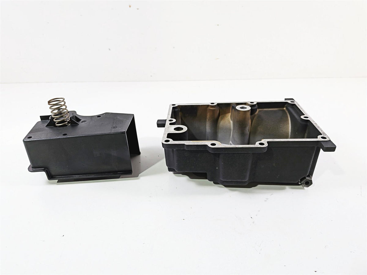 2007 Harley Dyna FXDB Street Bob Transmission Oil Pan & Baffle Set 26071-02 {{ shop.shopifyCountryName }} - Mototech271