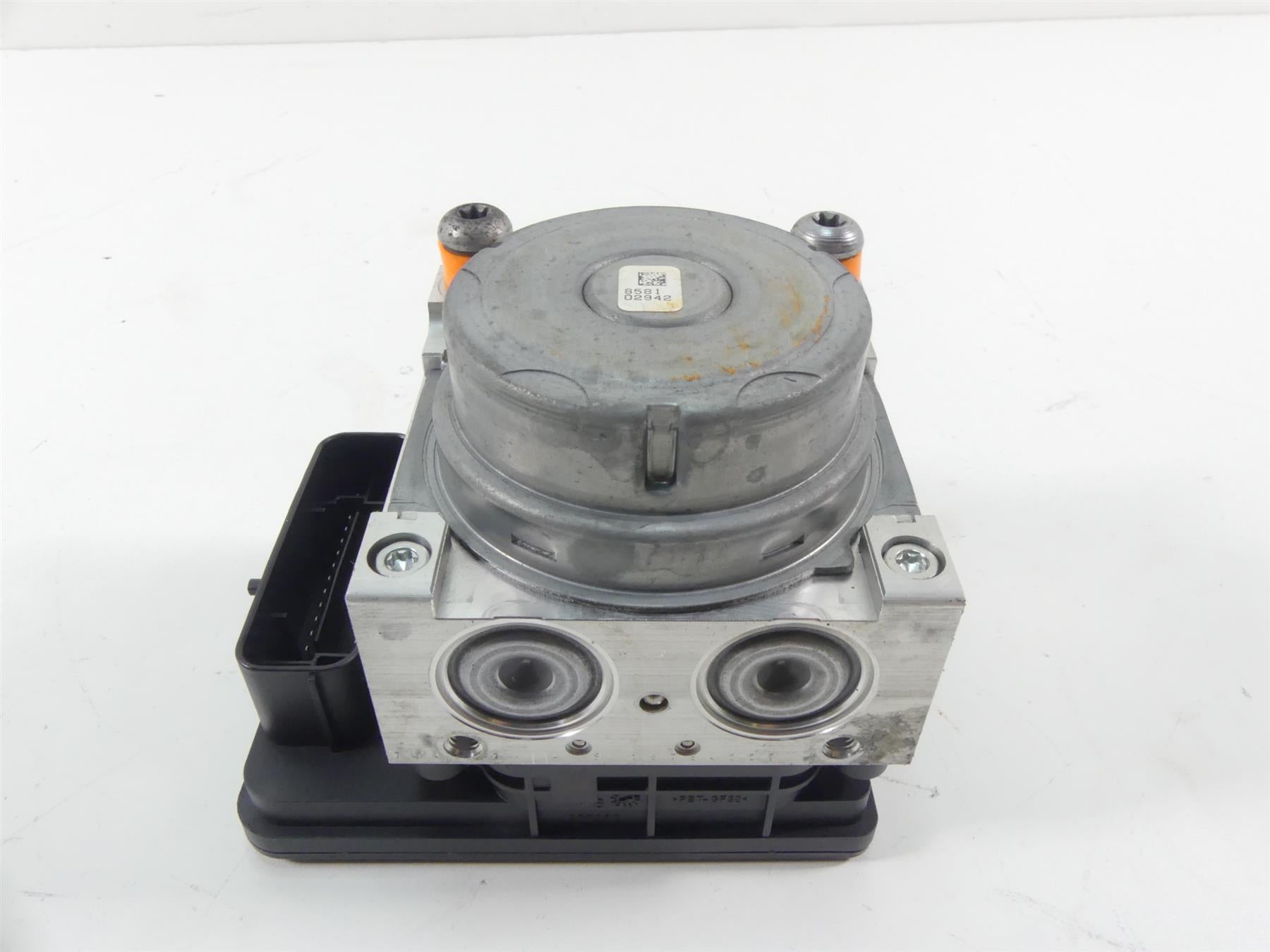 2014 BMW R1200GS K50 Abs Brake Pump Pressure Module 34518561705 8536819 {{ shop.shopifyCountryName }} - Mototech271
