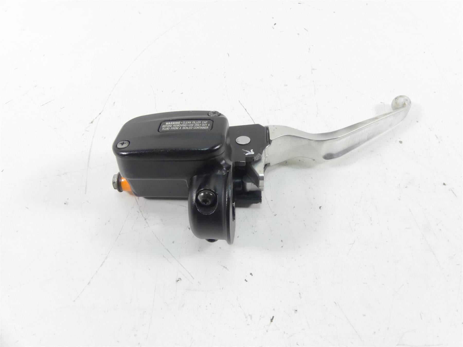 2021 Harley Softail FXBBS Street Bob Front Brake Master Cylinder -Read 41700233 | Mototech271