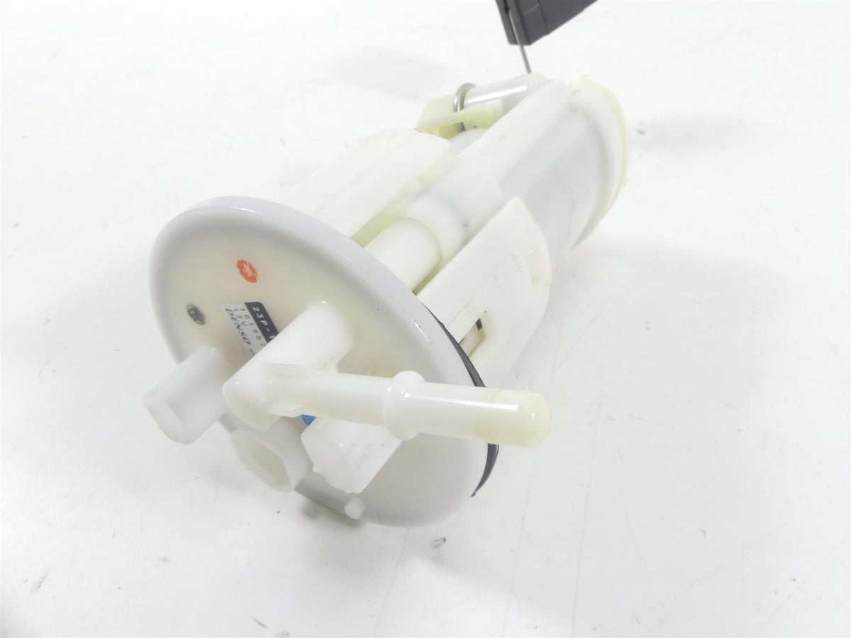 2017 Yamaha XT1200Z Super Tenere Fuel Gas Petrol Pump - Tested 23P-13907-00-00 {{ shop.shopifyCountryName }} - Mototech271