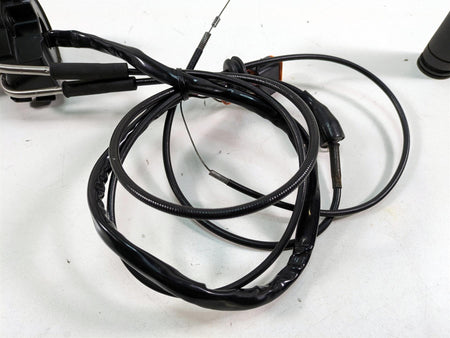 2006 Harley Touring FLHTCUI Electra Glide Right Hand Control Switch 71684-06A {{ shop.shopifyCountryName }} - Mototech271