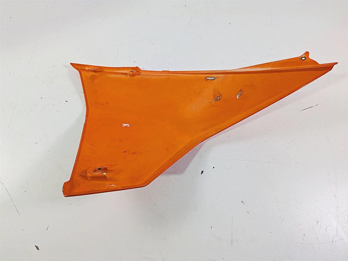 2018 KTM 1290 Super Adv S Right Tank Fairing Cover Set 60708051000 {{ shop.shopifyCountryName }} - Mototech271