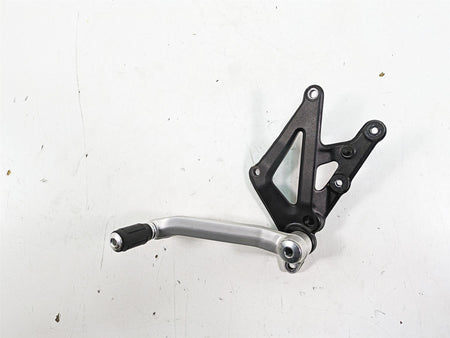 2017 Mv Agusta Dragster 800 Rear Brake Pedal & Mount Plate 8000B6262 B6596 {{ shop.shopifyCountryName }} - Mototech271