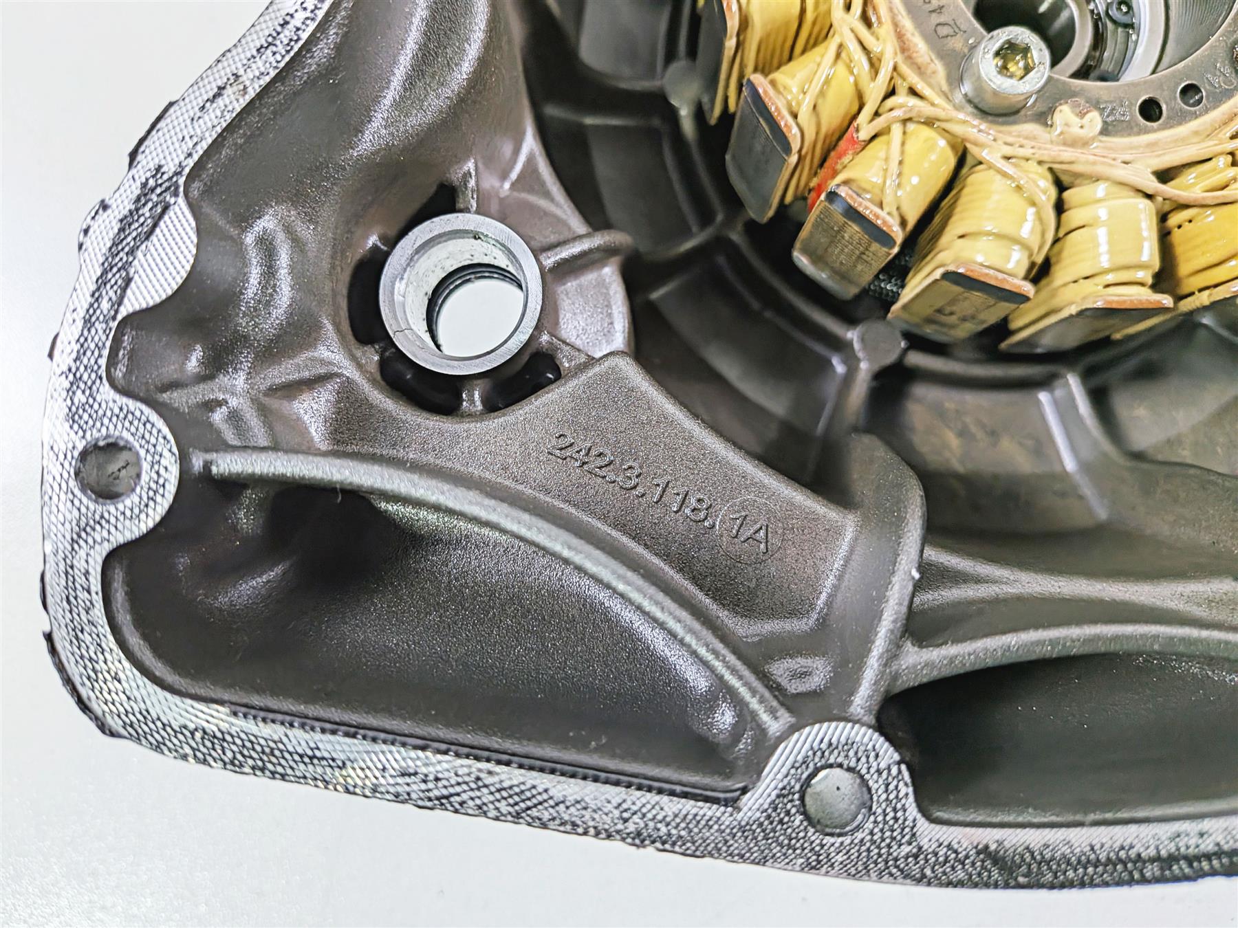 2015 Ducati Scrambler Urban Enduro Stator & Left Side Engine Cover 24221262A-Mototech271