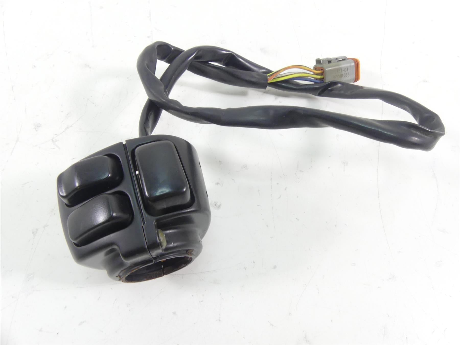 2006 Harley VRSCD Night V Rod Left Blinker Light Horn Control Switch 71682-06A {{ shop.shopifyCountryName }} - Mototech271