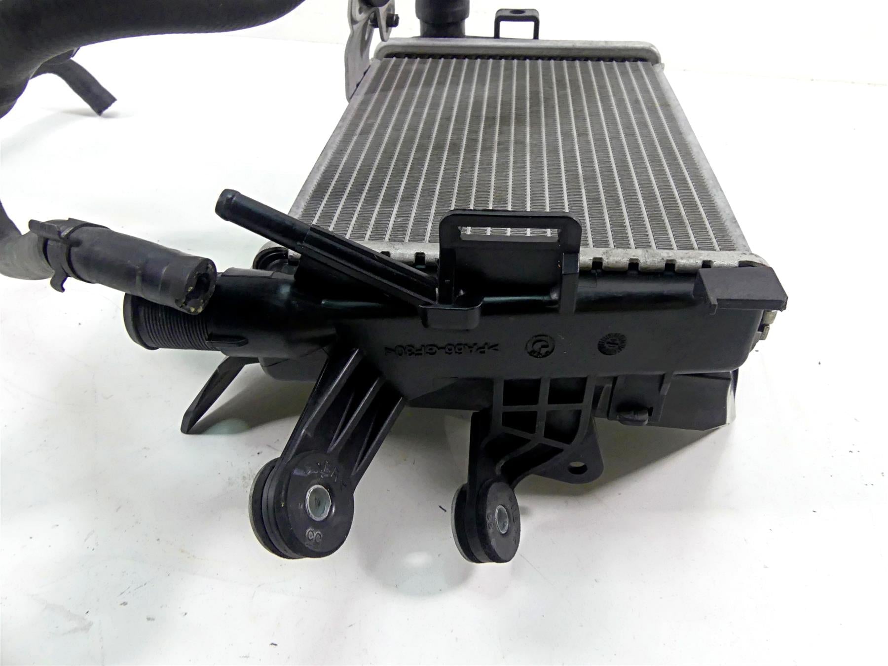 2014 BMW R1200GS K50 Left Radiator + Thermostat Fan Cover Set 17118523116 {{ shop.shopifyCountryName }} - Mototech271