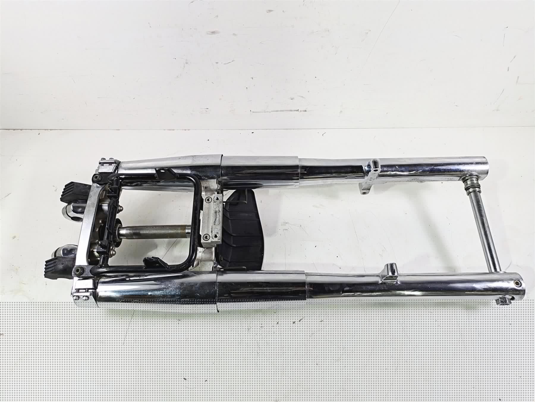 2004 Yamaha XVZ1300 Royal Star Front Fork Triple Tree Covers Set 4XY-23102-10-00 {{ shop.shopifyCountryName }} - Mototech271