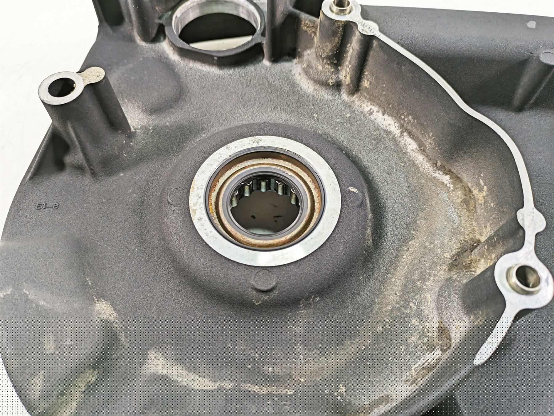 2010 Harley Touring FLHTCU Electra Glide Inner Primary Clutch Cover 60677-07 {{ shop.shopifyCountryName }} - Mototech271