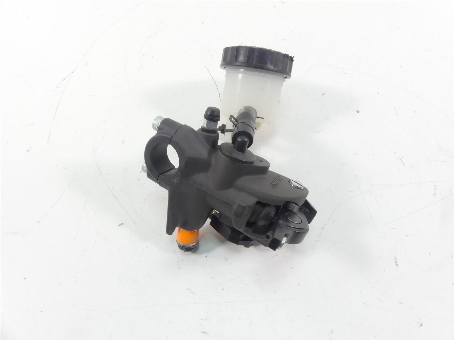 2013 Kawasaki ZX636 ZX6R Ninja Front Radial Brake Mstr Cylinder 11/16 43015-0581 {{ shop.shopifyCountryName }} - Mototech271