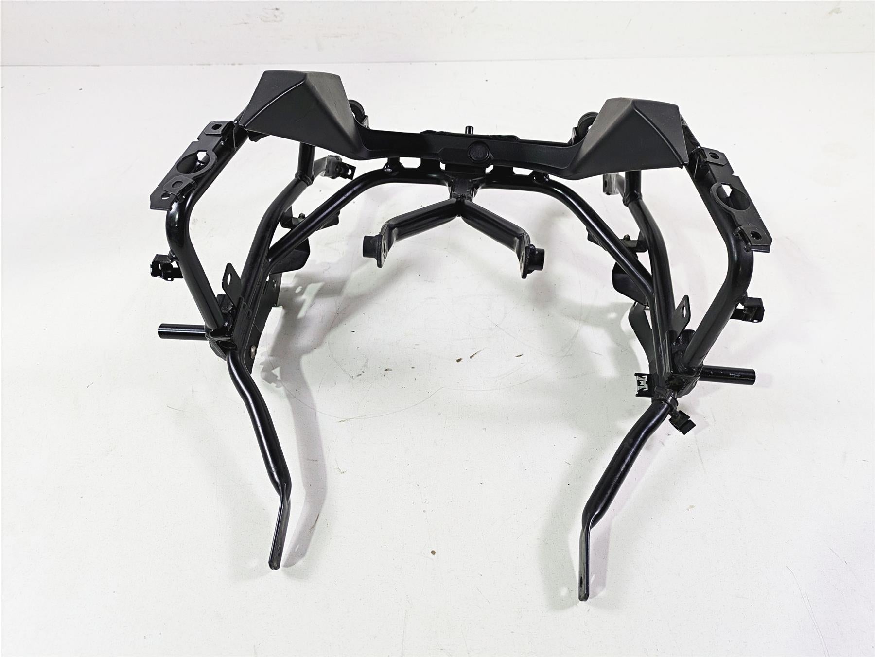 2009 BMW R1200GS K255 Adv Front Fairing Bracket Stay Holder 46637701558 {{ shop.shopifyCountryName }} - Mototech271