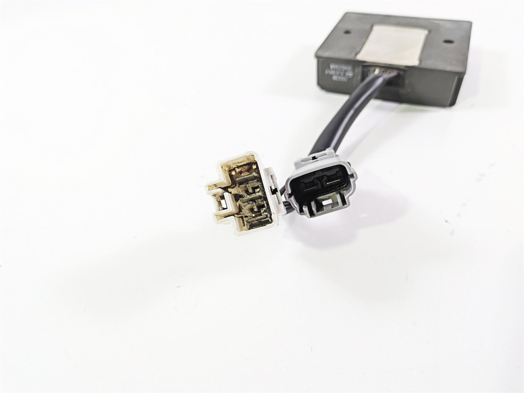 2019 Suzuki M109R VZR1800 Boulevard Rectifier Voltage Regulator 32800-10G30 {{ shop.shopifyCountryName }} - Mototech271