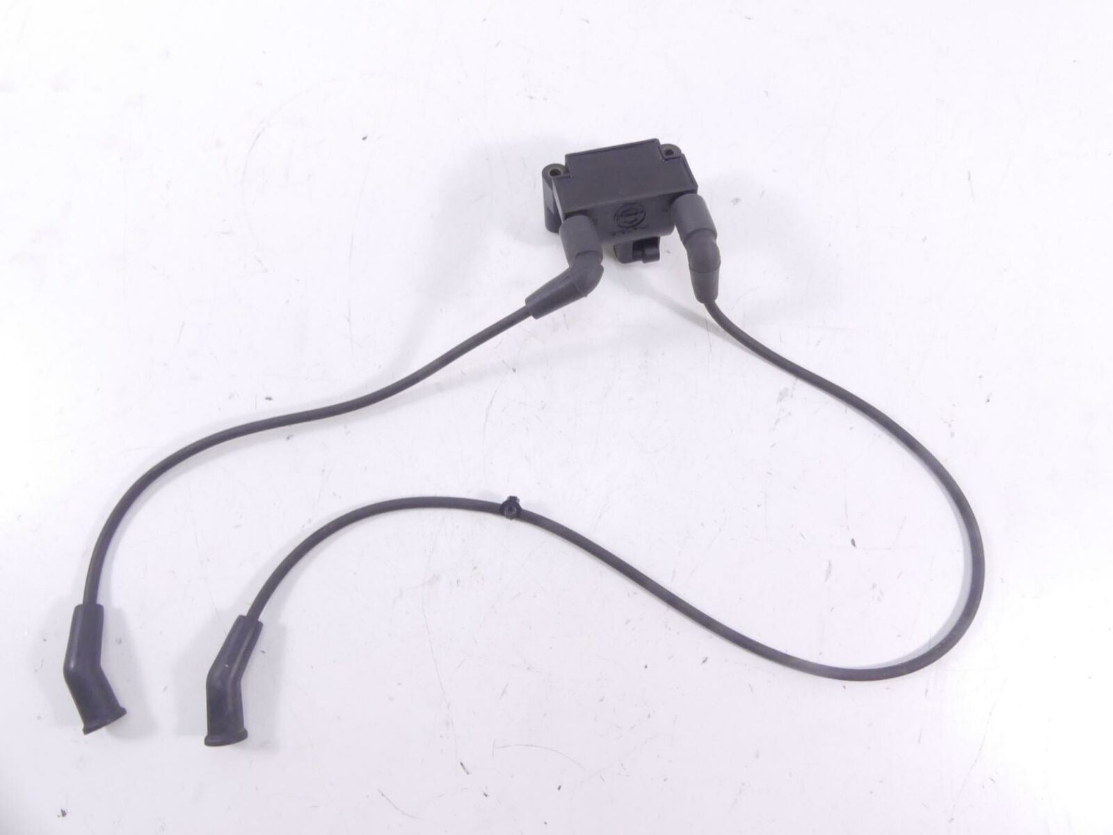 2011 Harley Touring FLHRC Road King Delphi Ignition Coils Coil Set 31696-07A