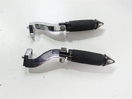 2001 Harley Touring FLHX Street Glide Avon Spike Rear Footpeg Set & Chrome Mount {{ shop.shopifyCountryName }} - Mototech271
