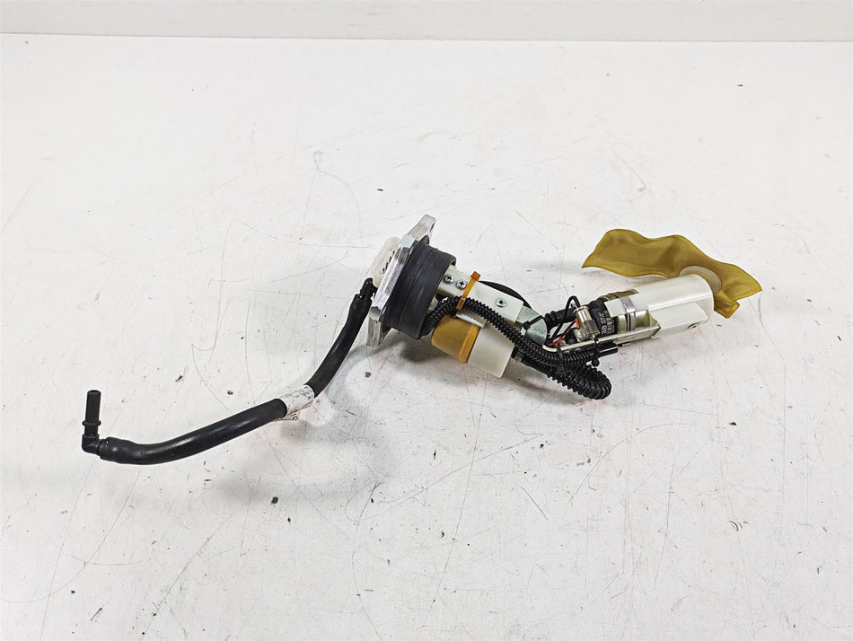2013 MV Agusta F3 675 ERA Fuel Gas Petrol Pump 8K Only - Tested 8000B4722 {{ shop.shopifyCountryName }} - Mototech271